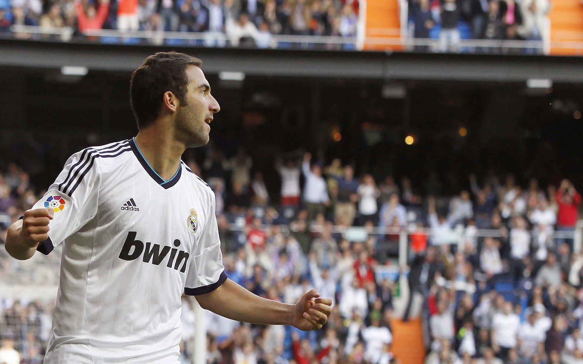 杜埃激情宣言,绿茵战场见证新生代崛起,力挺穆西亚拉与多纳鲁马彰显团结力量